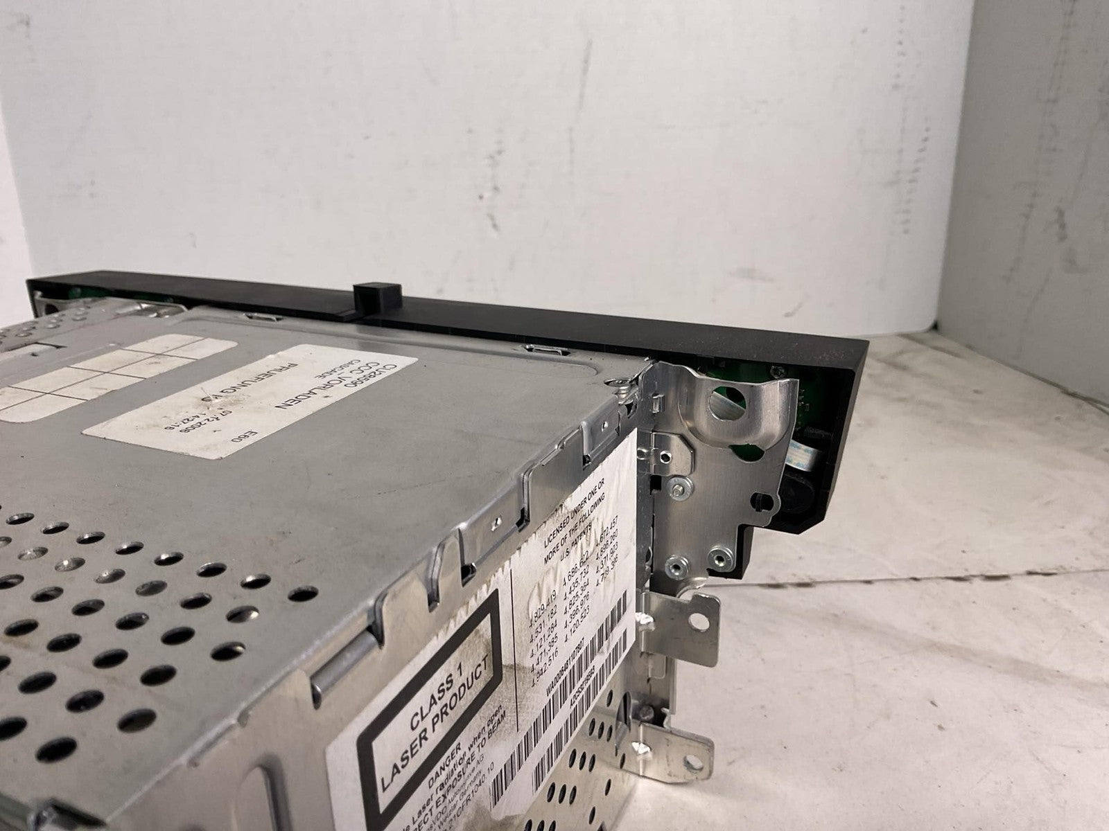 Audio & Visual Equip.(radio) BMW 545I 04 056