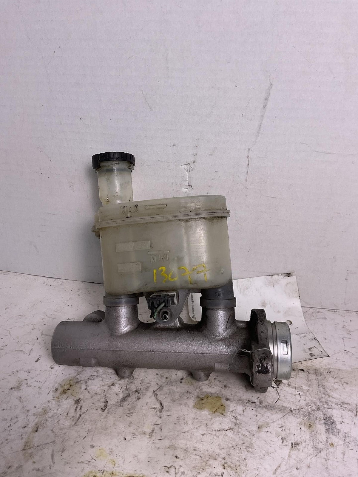 Master Cylinder NISSAN MAXIMA 04 05 06 07 081