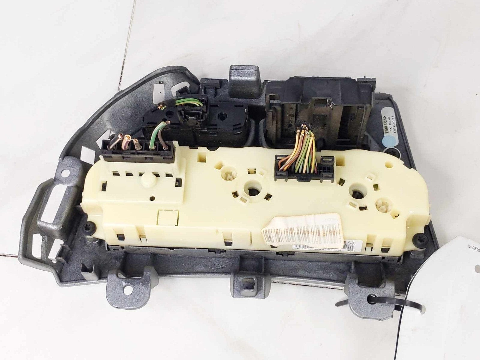 Heater A/c Control FORD FOCUS 125