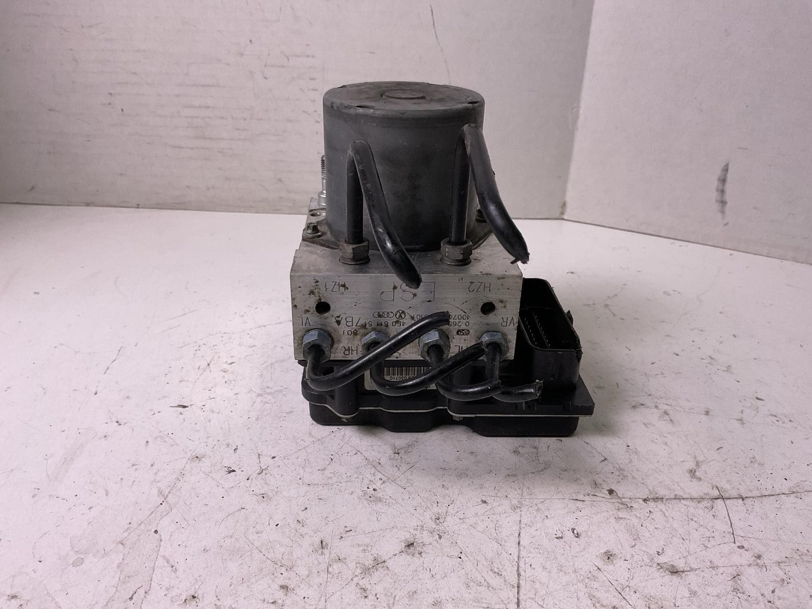 Anti-lock Brake Parts AUDI A6 113