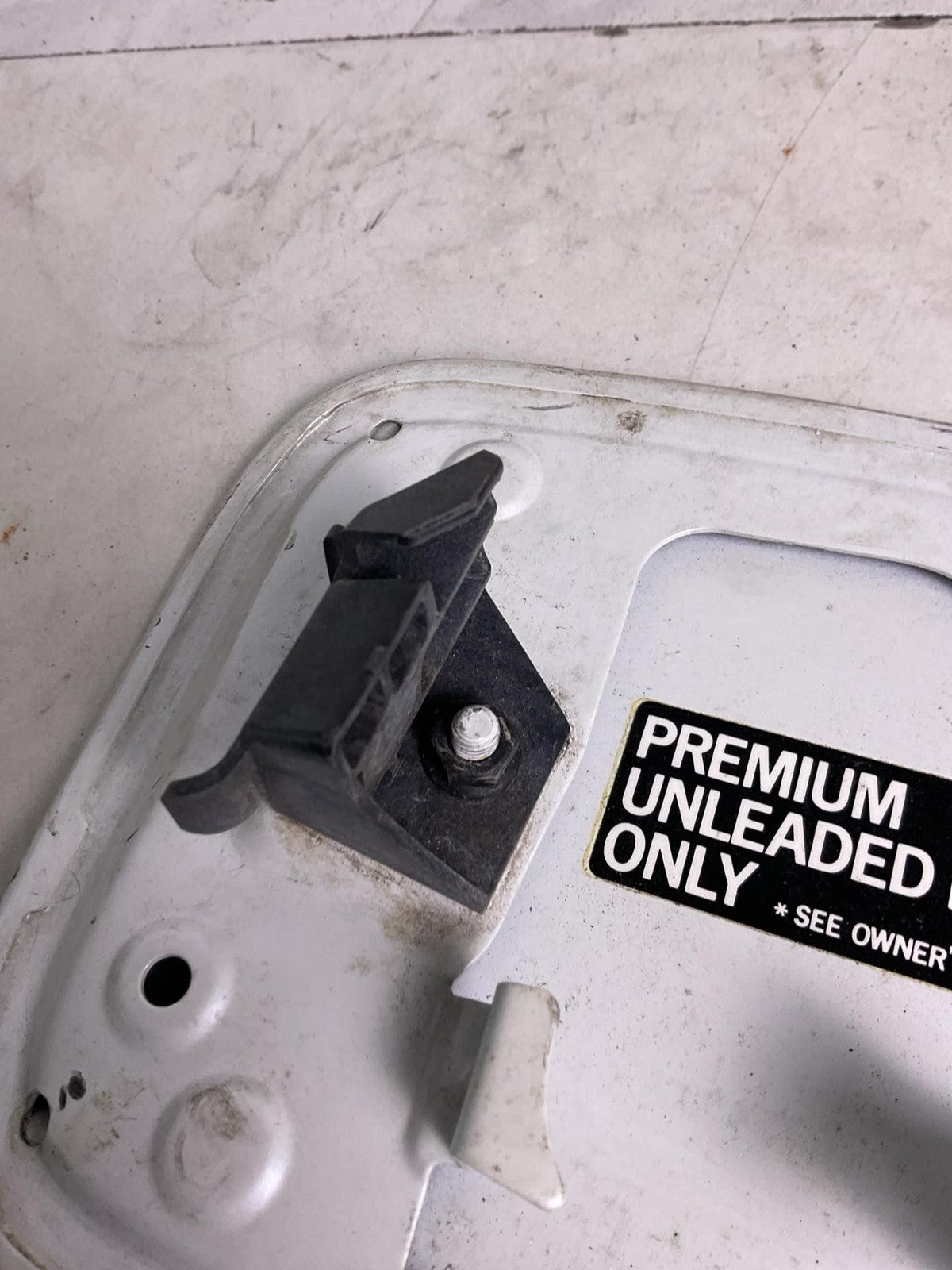 Fuel Tank Door LEXUS GS350 07 08 09 10 115