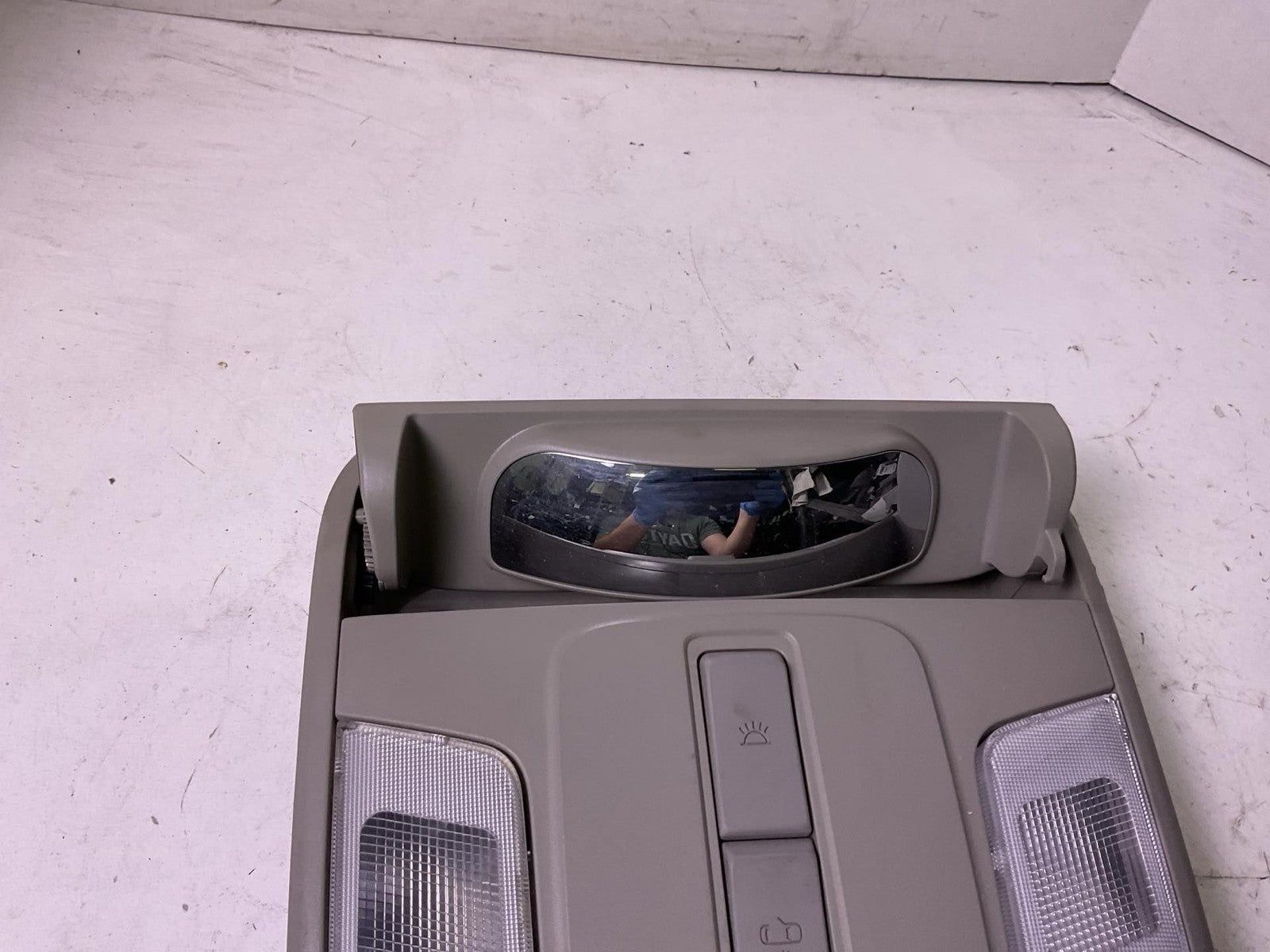 Front Console KIA SEDONA 15 16 17 184