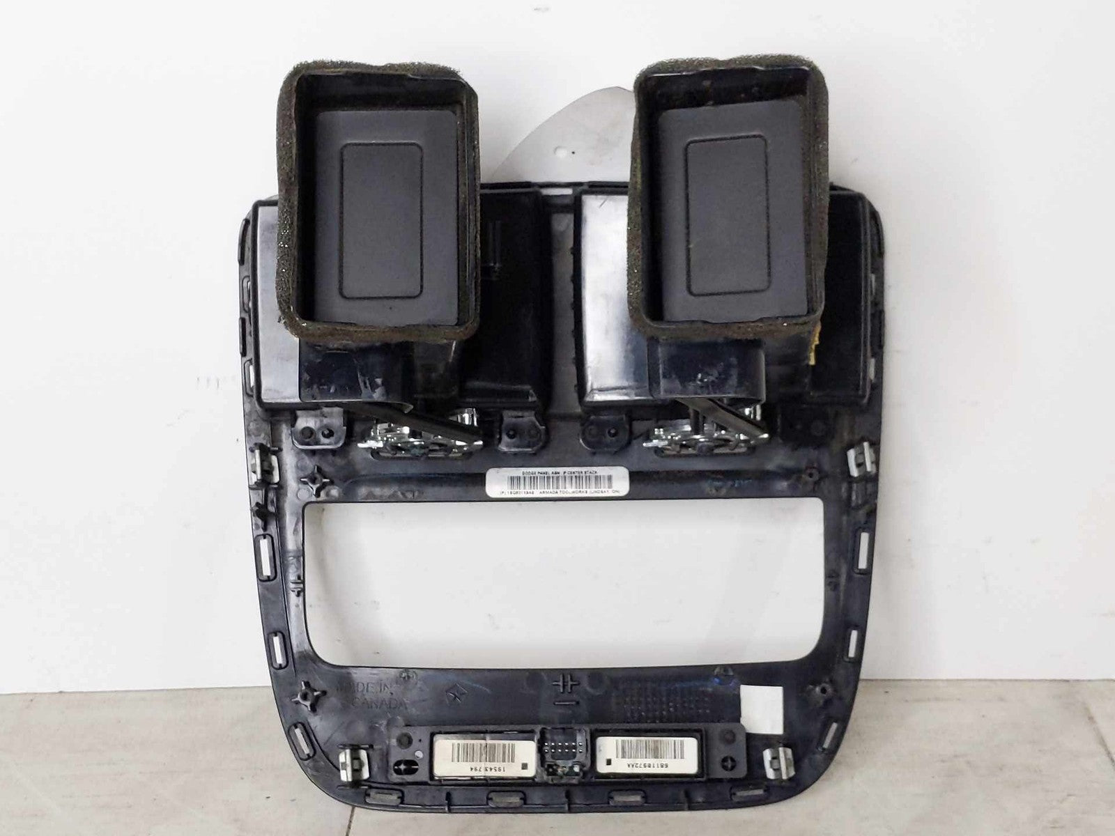 Air Cond./heater Vents DODGE CARAVAN 141