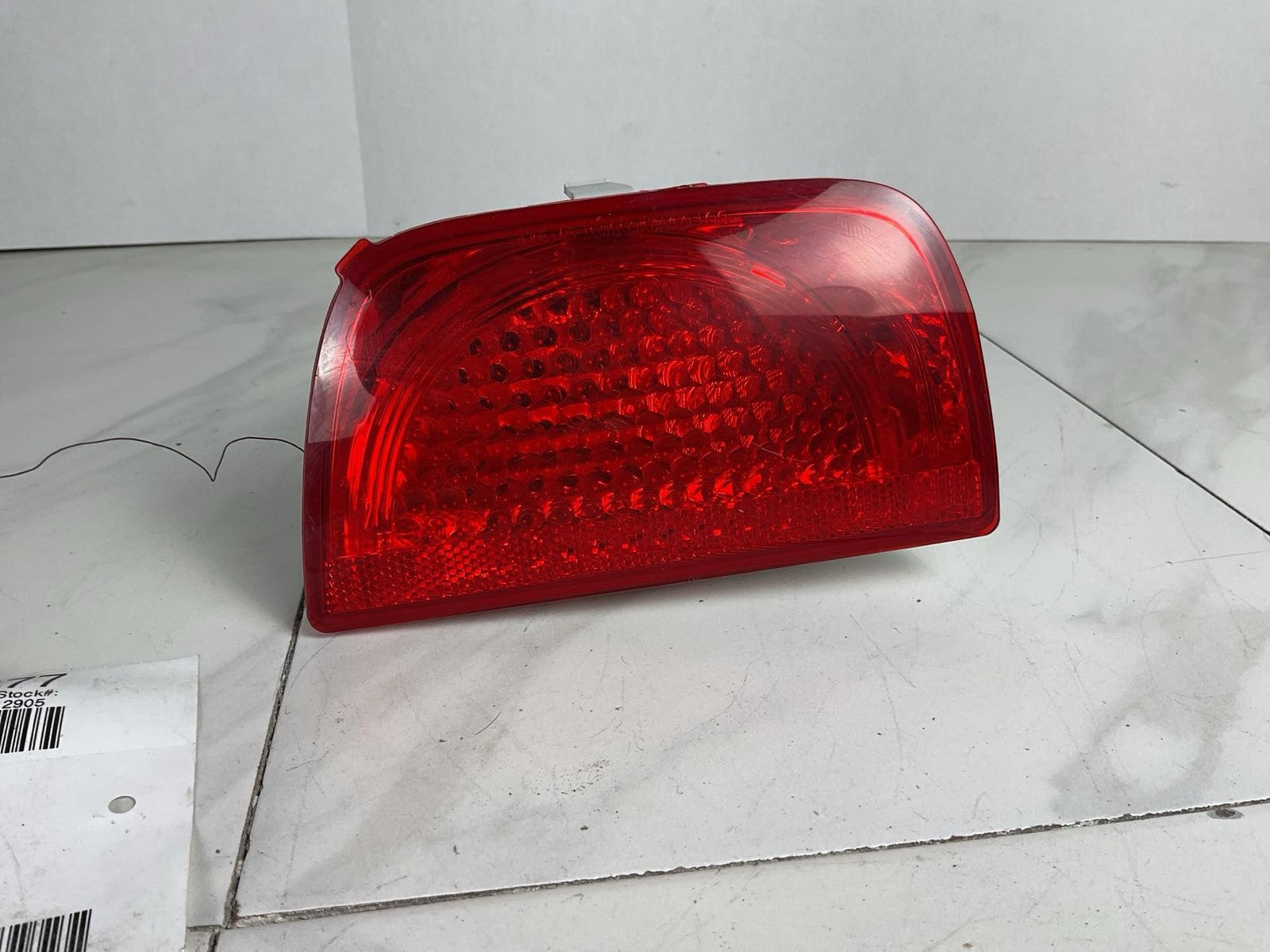 Tail Light Assembly CHEVY CAMARO Right 10 11 121