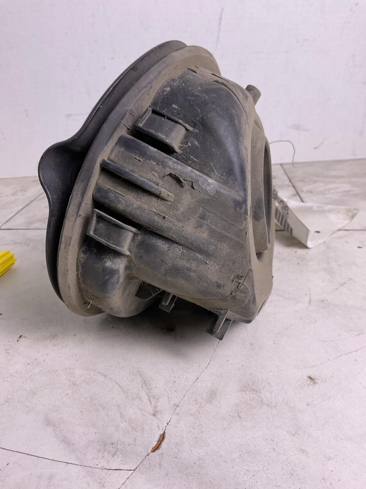 Fuel Tank Door SMART FORTWO 08 09 102