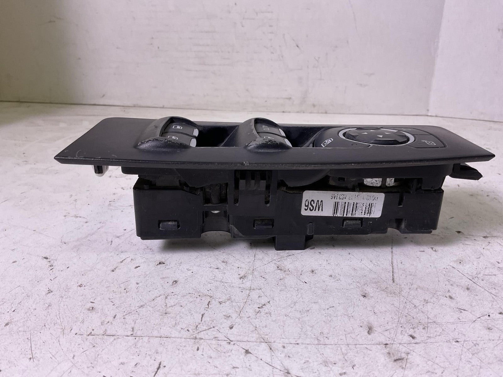 Door Switch Front FORD TAURUS 13 14 15 16 17 18 193