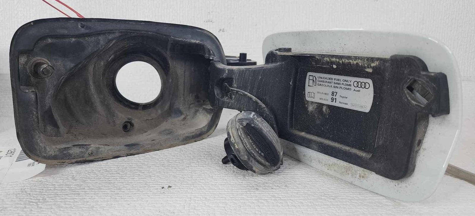 Fuel Tank Door AUDI A3 15 16 17 18 19 206