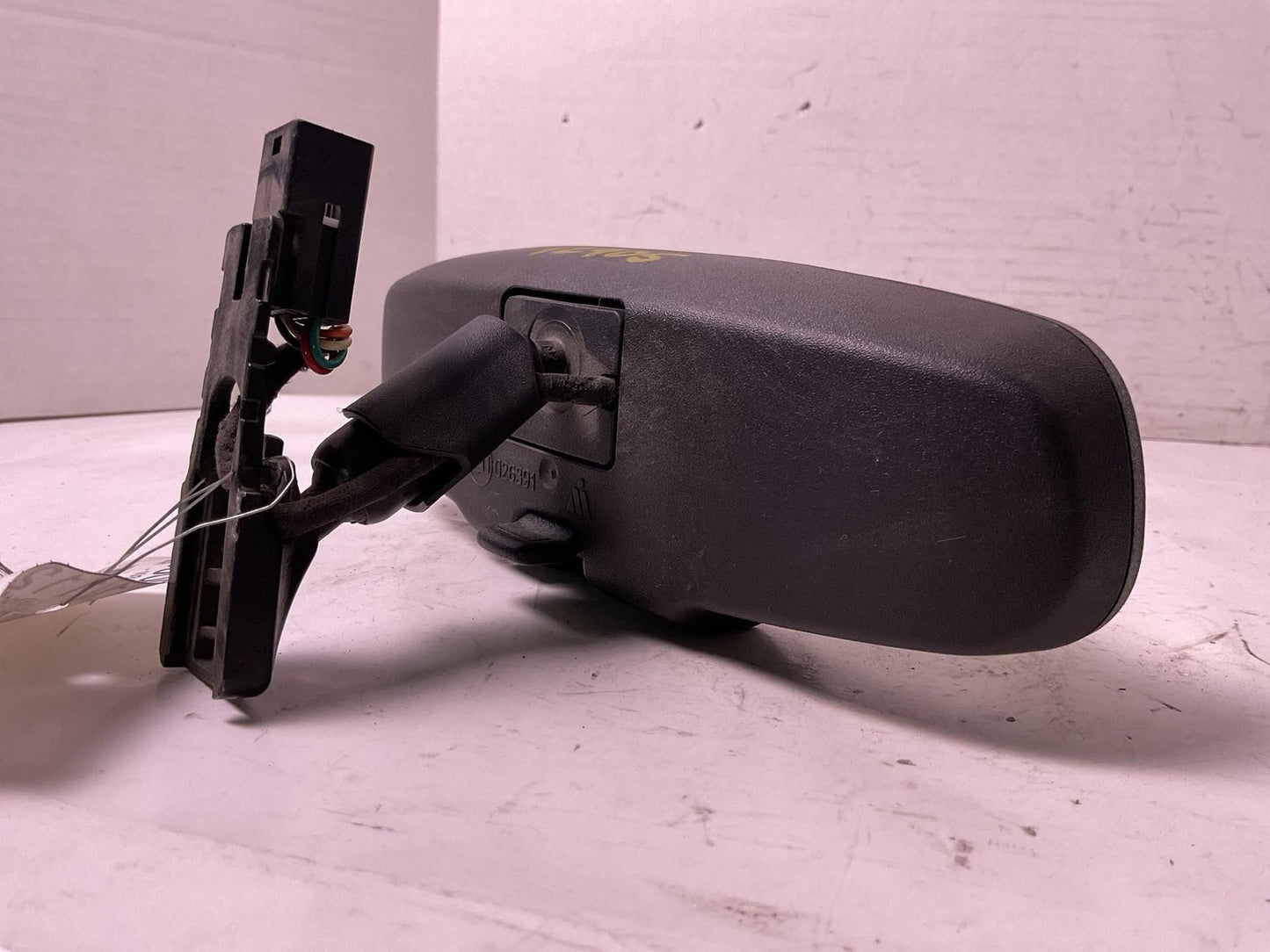 Rear View Mirror CHEVY CAMARO 10 11 124