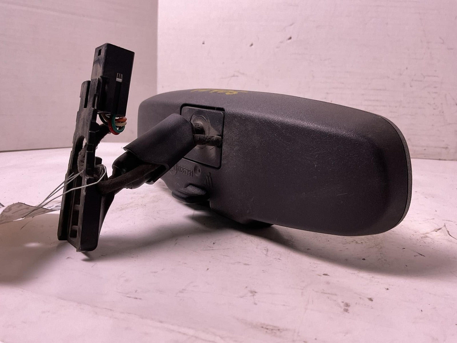 Rear View Mirror CHEVY CAMARO 10 11 124