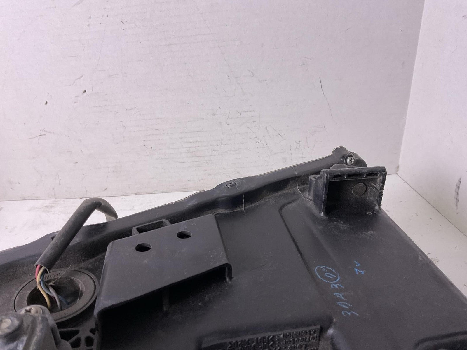 Headlamp Assembly LEXUS RX400 HYBRID Right 066