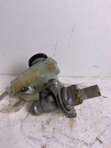 Master Cylinder INFINITI G37 08 09 10 11 12 131
