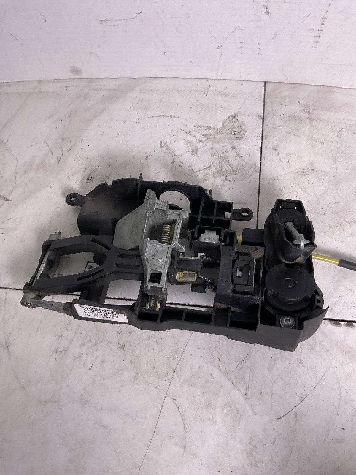 Front Door Latch BMW 528I Left 11 12 13 14 15 162