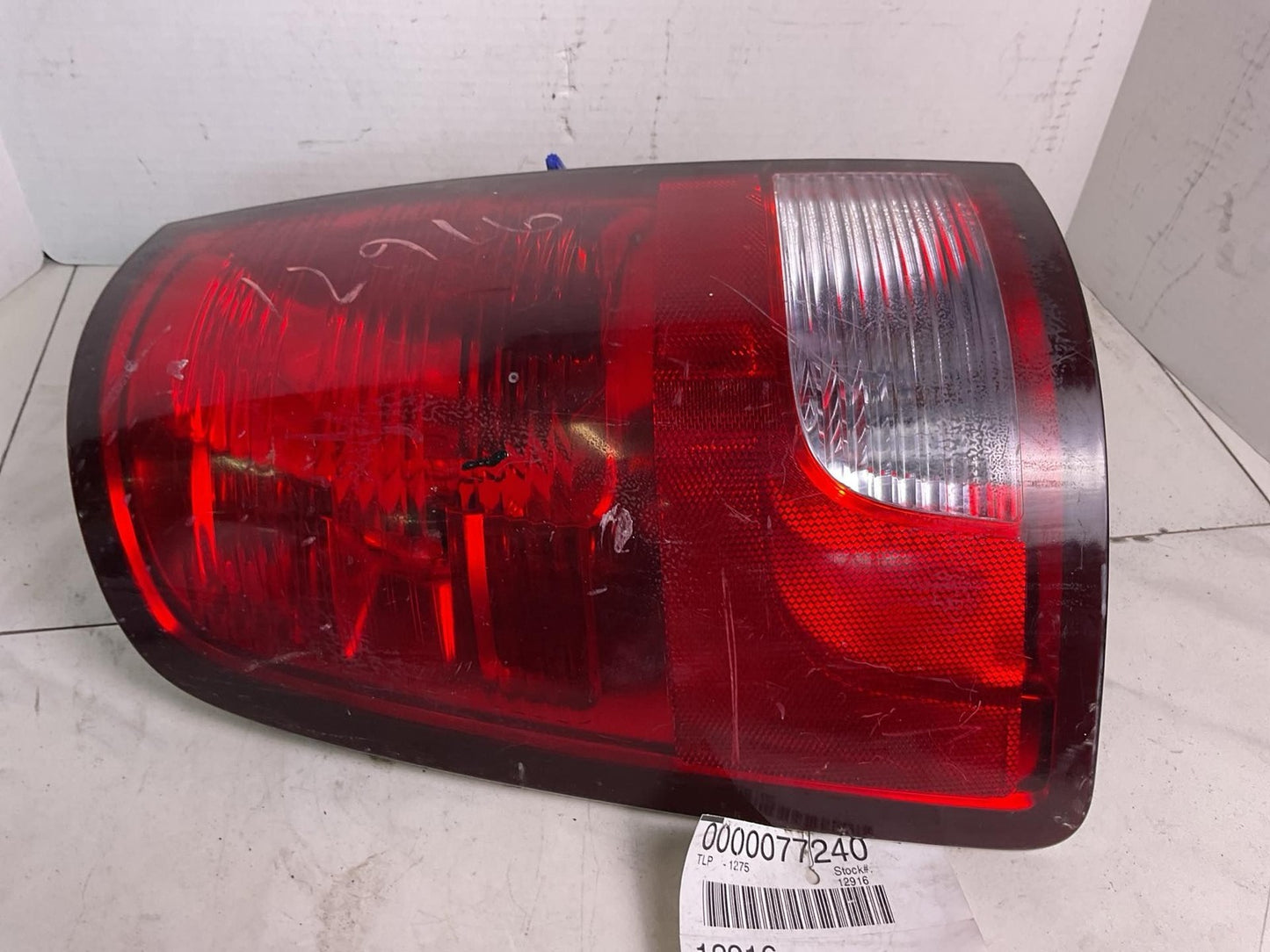 Tail Light Assembly DODGE PICKUP 1500 Right 13 14 15 16 17 18 19 20 21 22 23 240