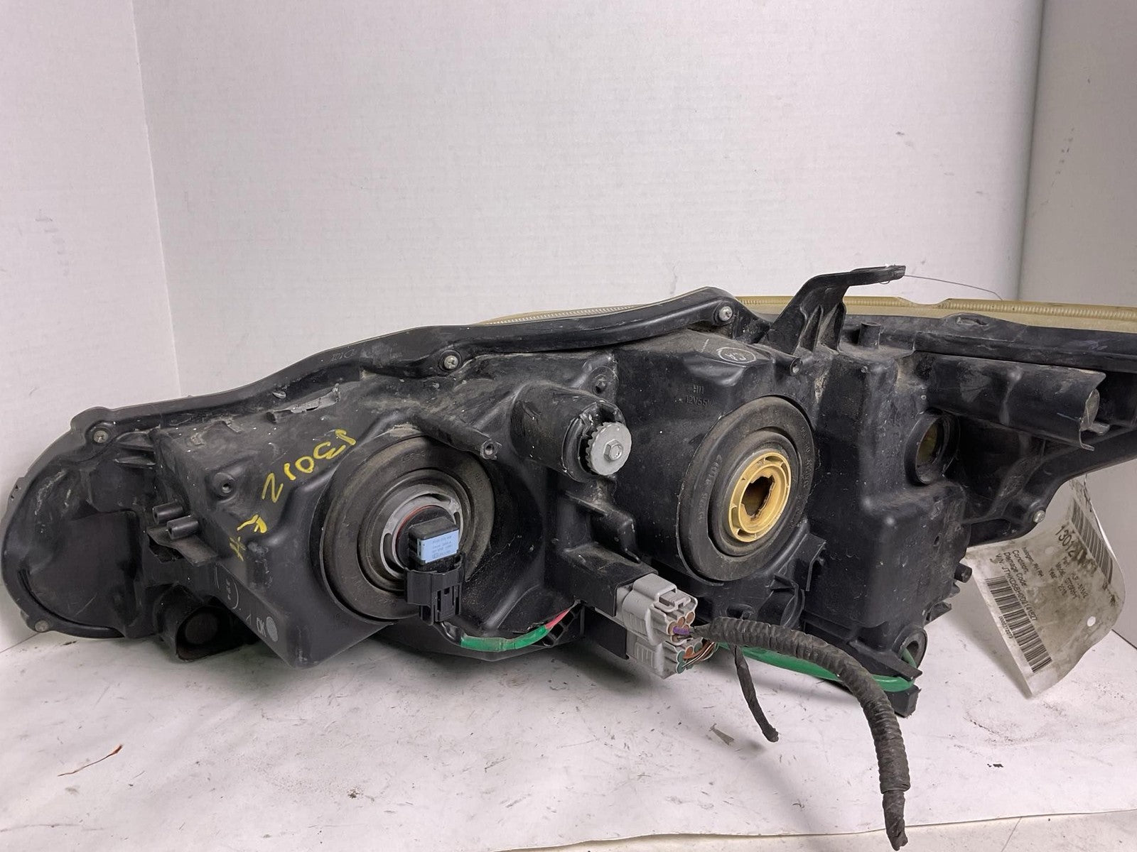 Headlamp Assembly LEXUS CT200H Right 12 133