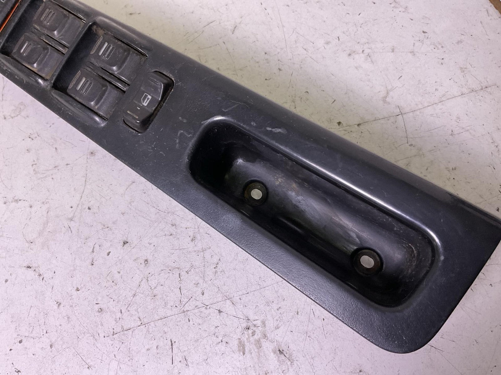 Door Switch Front CHEVY COLORADO 04 05 06 07 08 09 10 11 121