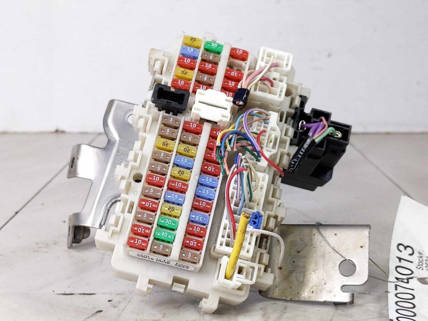 Cabin Fuse Box NISSAN ALTIMA 190