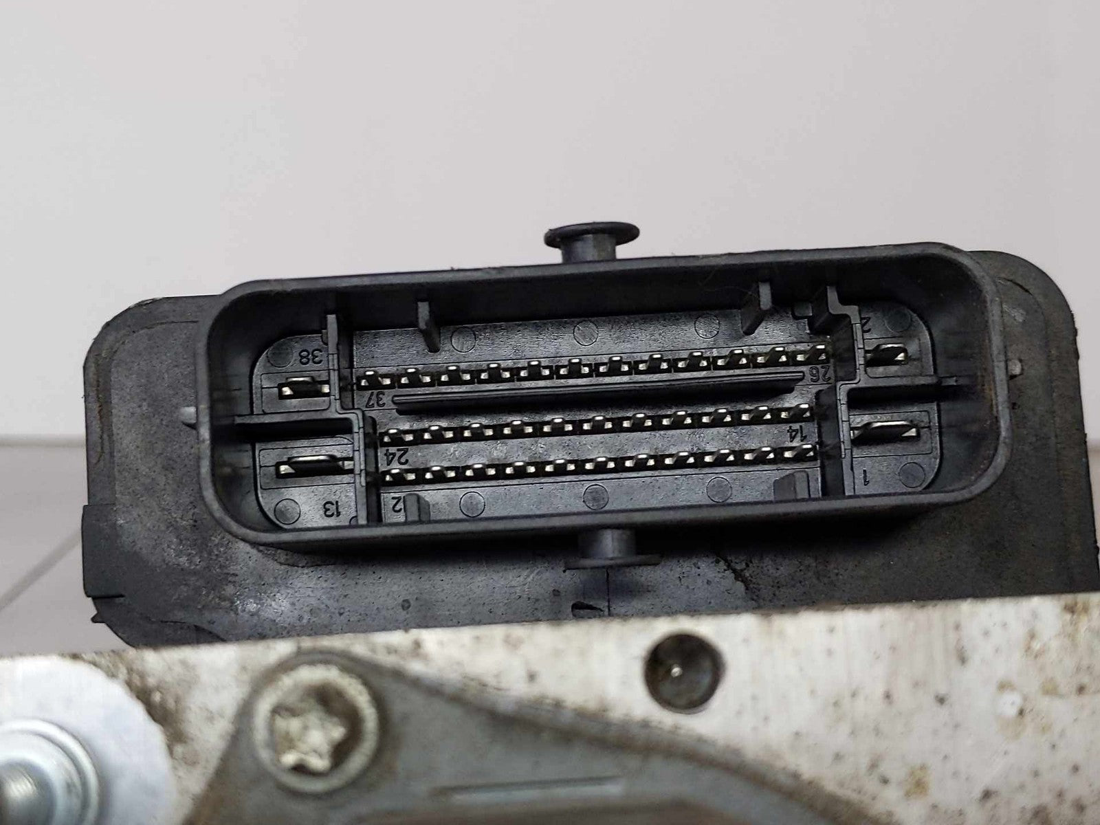 Anti-lock Brake Parts NISSAN VERSA 146