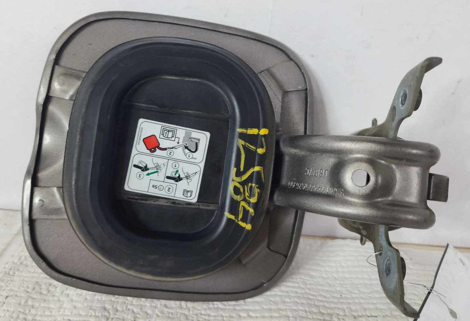 Fuel Tank Door FORD FLEX 09 10 11 12 13 14 15 16 17 18 193