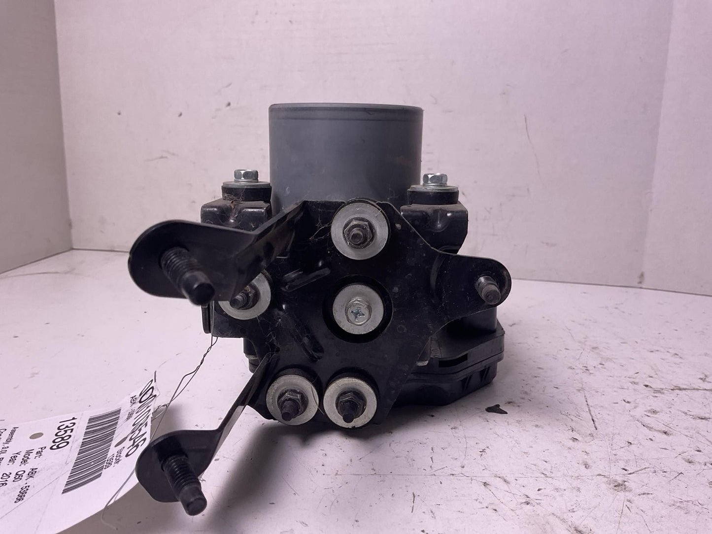 Anti-lock Brake Parts INFINITI Q50 16 171