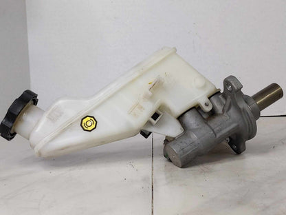 Master Cylinder HYUNDAI ELANTRA 17 18 192