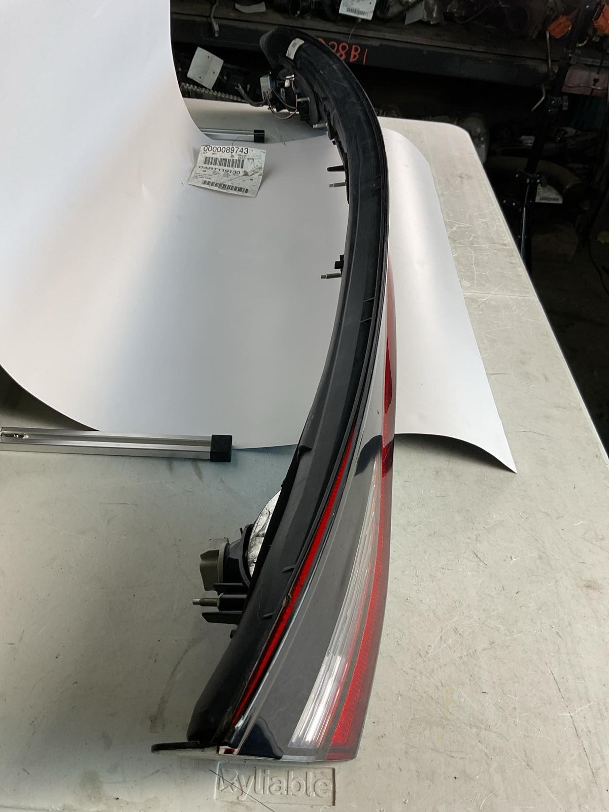 Right Passenger Side Tail Light Assembly for 2015 DODGE DART3