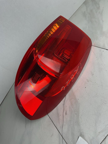 Tail Light Assembly VW TIGUAN Right 12 13 14 15 16 17 180