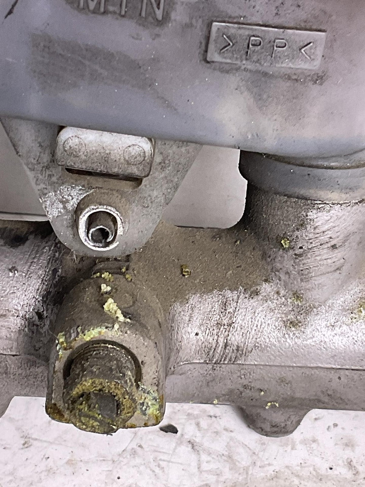 Master Cylinder NISSAN MAXIMA 04 05 06 07 0818