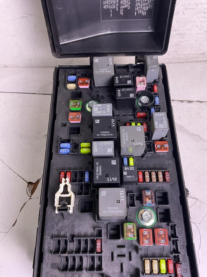 Engine Fuse Box For 2011 Chevy Camaro2
