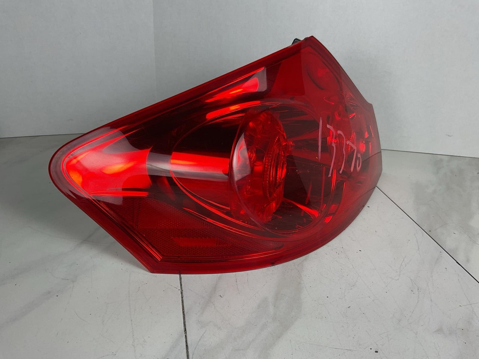 Tail Light Assembly INFINITI G37 Left 09 10 11 12 135