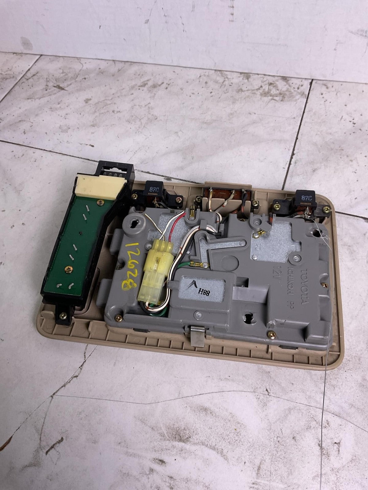 Overhead Console LEXUS SC 300 & SC400 99 001