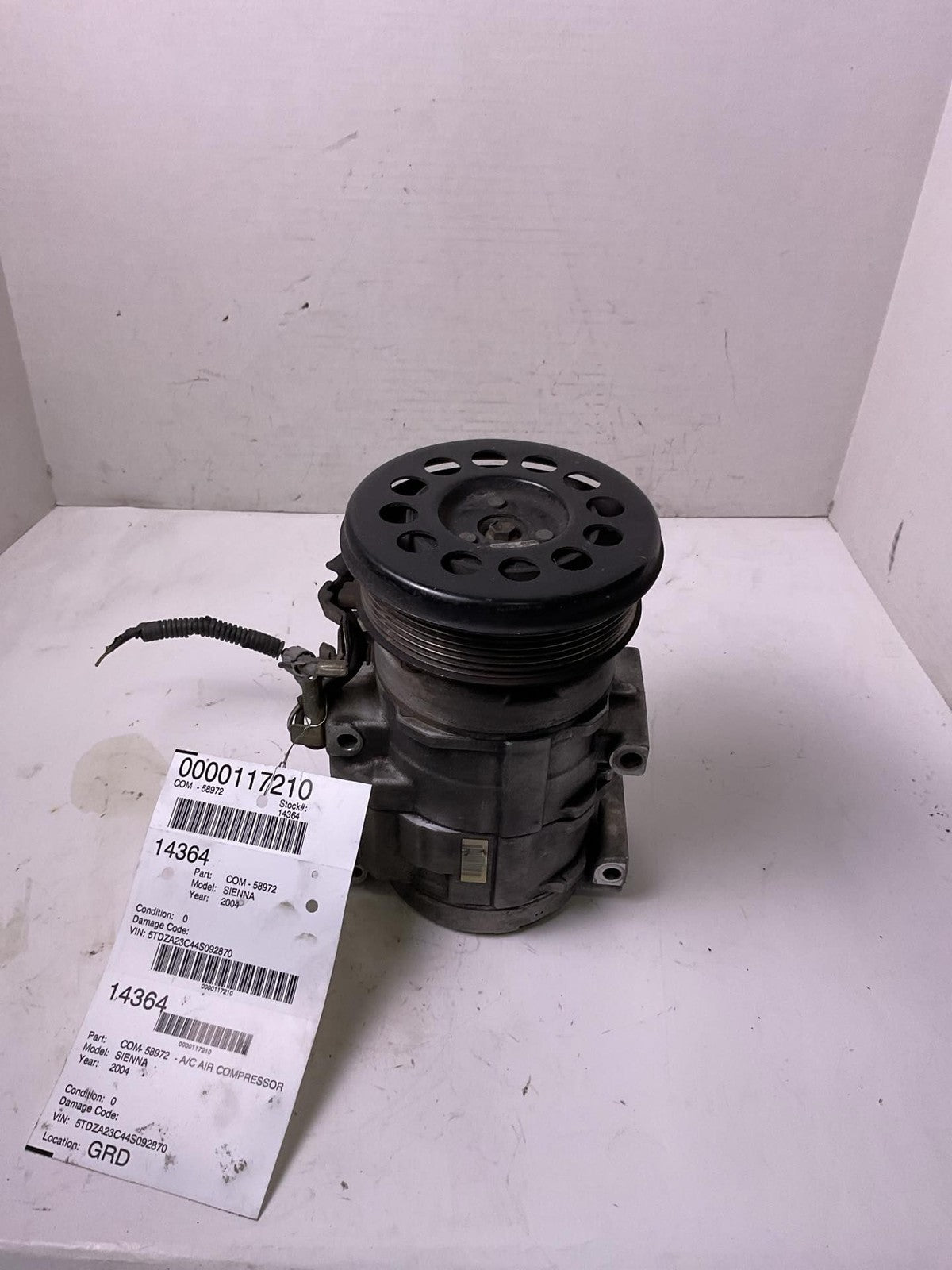A/c Air Compressor TOYOTA SIENNA 04 05 060