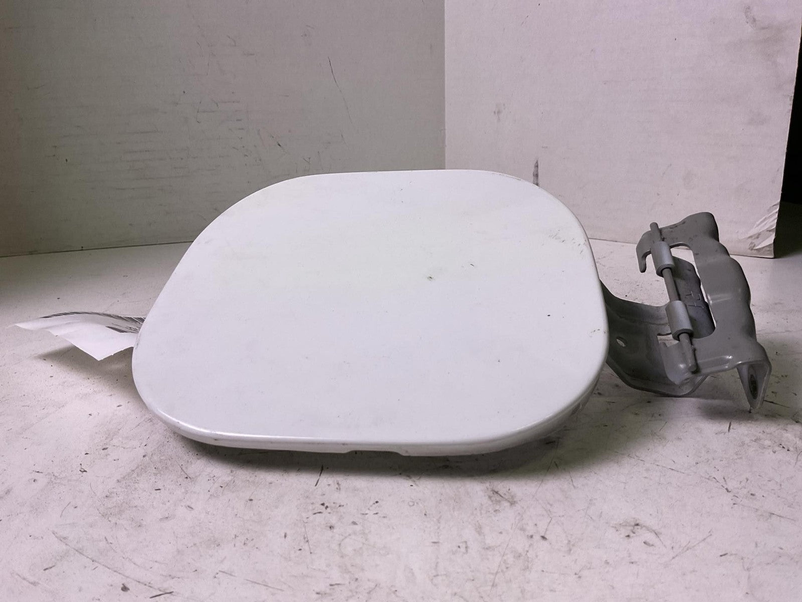 Fuel Tank Door NISSAN SENTRA 13 14 15 16 17 18 191