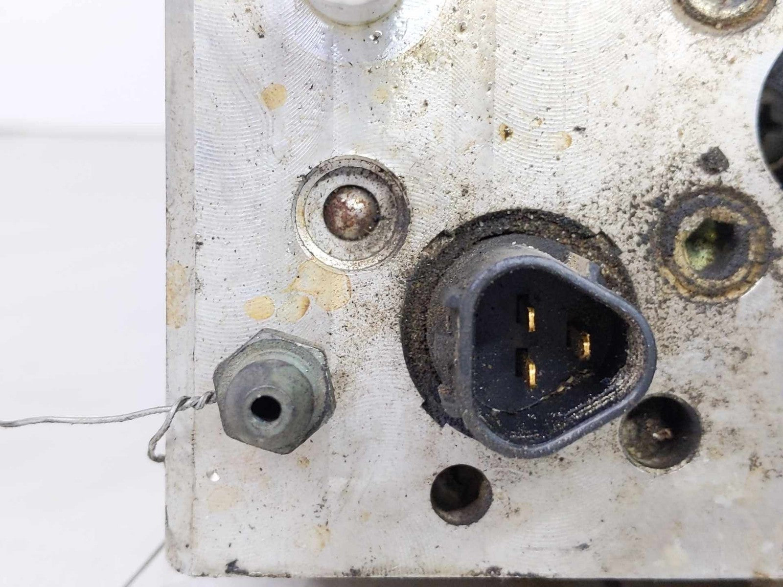 Anti-Lock Brake Pump Module Control Assembly Fr 2001 2002 2003 TOYOTA HIGHLANDER6