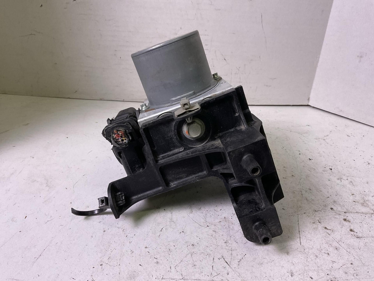 Anti-lock Brake Parts CHEVY CRUZE 183