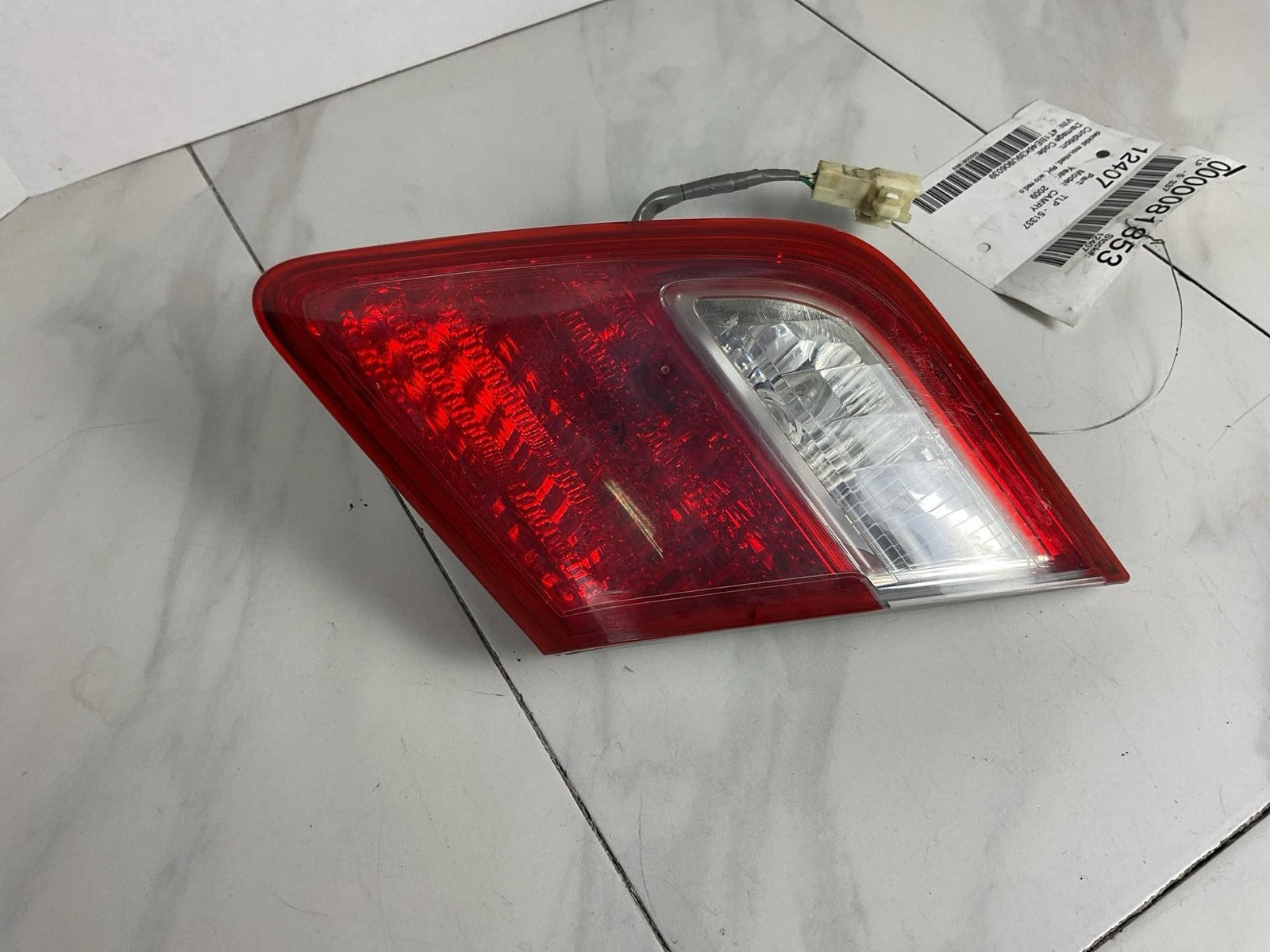 Tail Light Assembly TOYOTA CAMRY Right 07 08 090