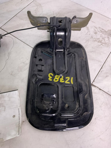 Fuel Tank Door DODGE DURANGO 11 12 131