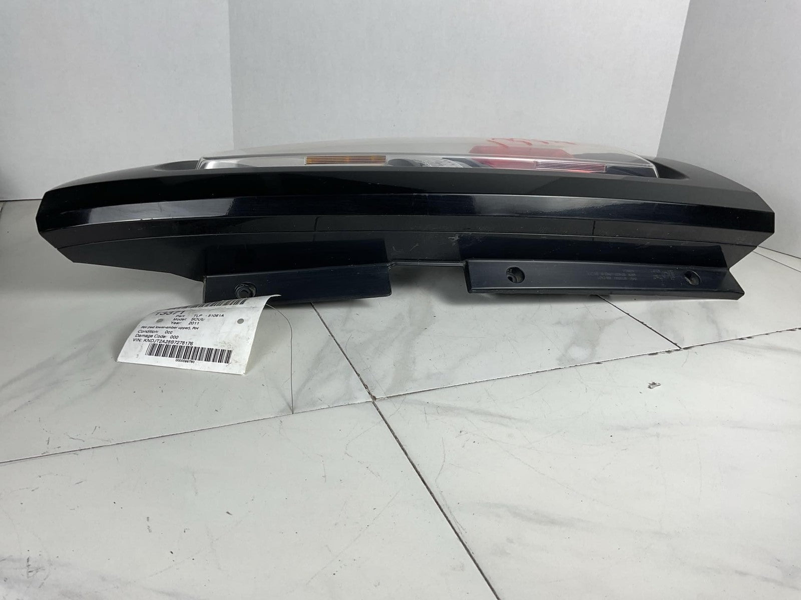 Tail Light Assembly KIA SOUL Right 10 11 12 130