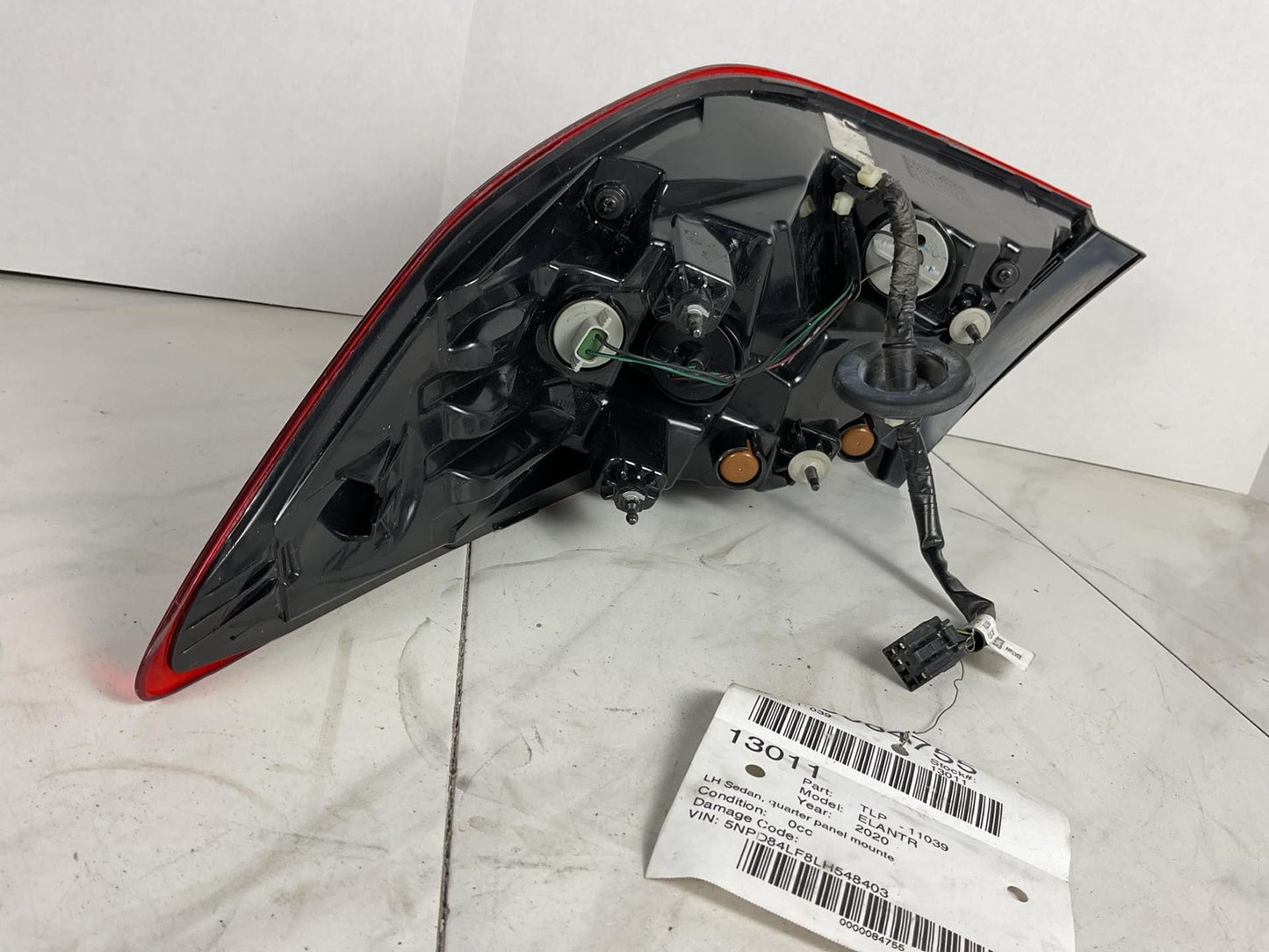Tail Light Assembly HYUNDAI ELANTRA Left 19 205