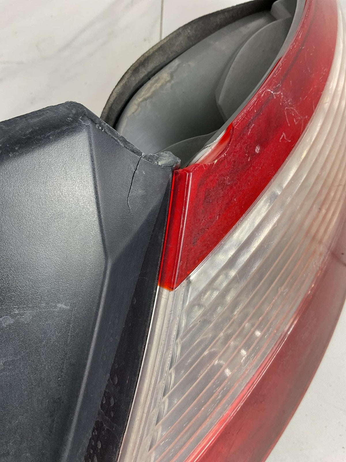 Tail Light Assembly HONDA CIVIC Right 06 07 085