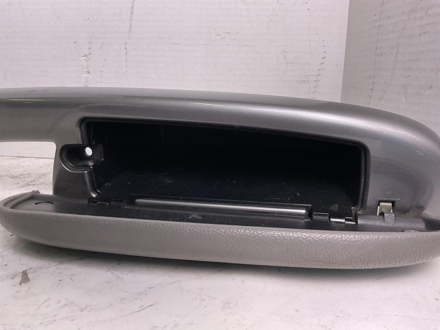 Door Switch Front TOYOTA SIENNA 04 05 06 07 08 09 101