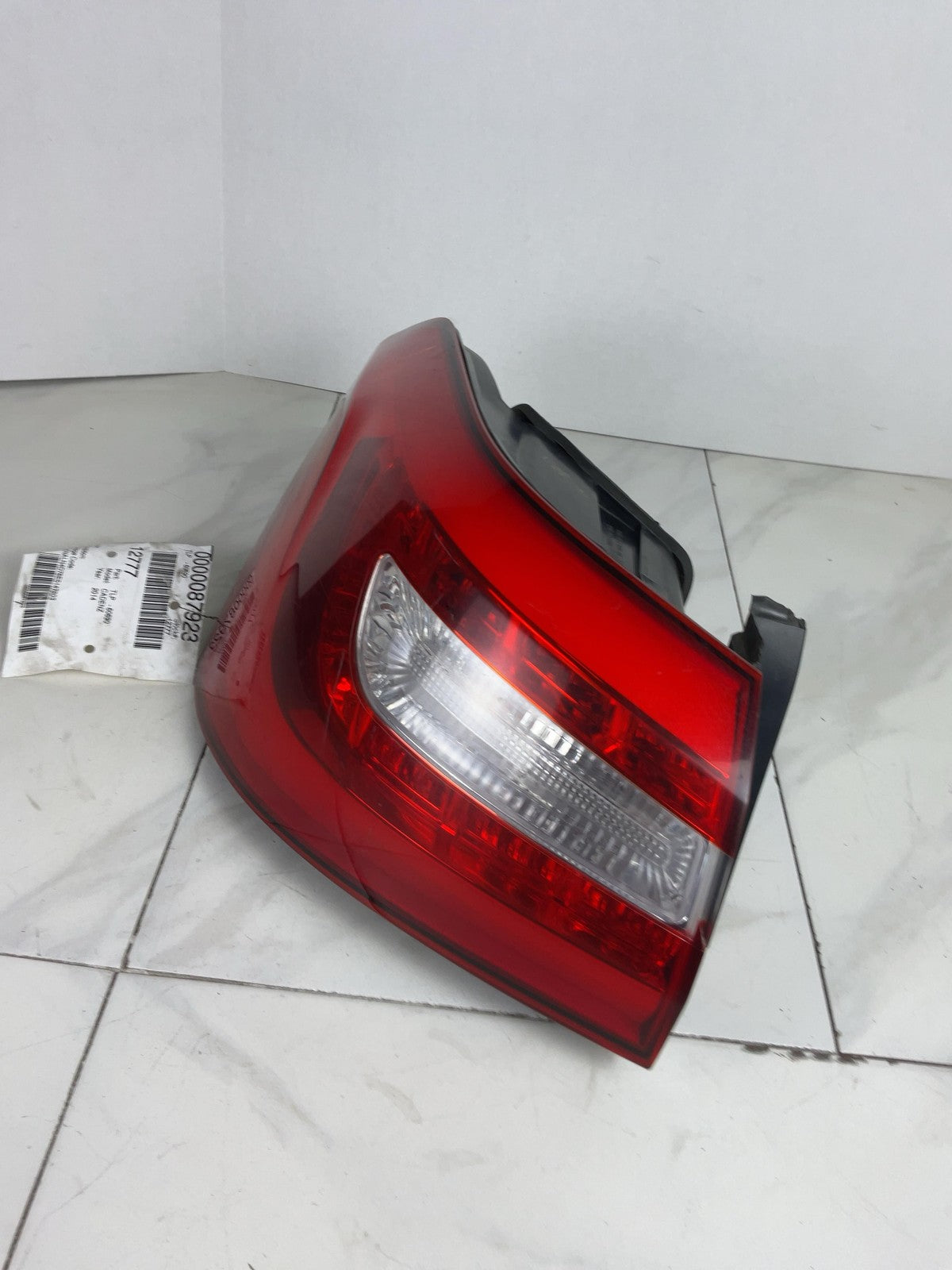 Tail Light Assembly KIA CADENZA Right 14 15 161