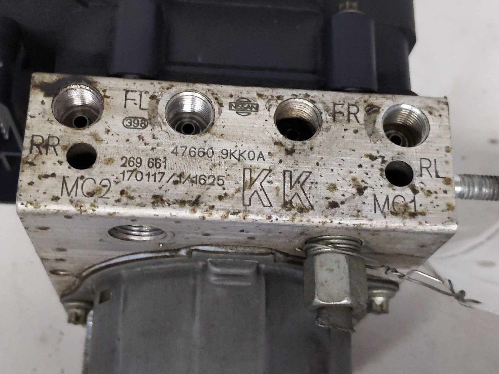 Anti-lock Brake Parts NISSAN VERSA 15 16 17 18 197