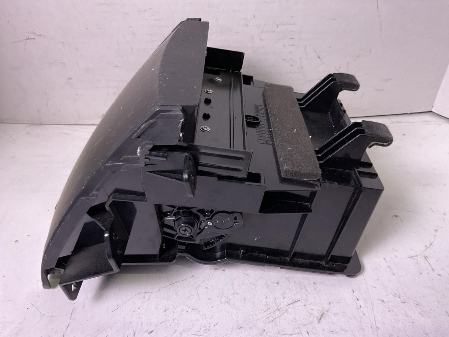 Front Center Console storage compartment HYUNDAI SONATA 11 12 13 14 153