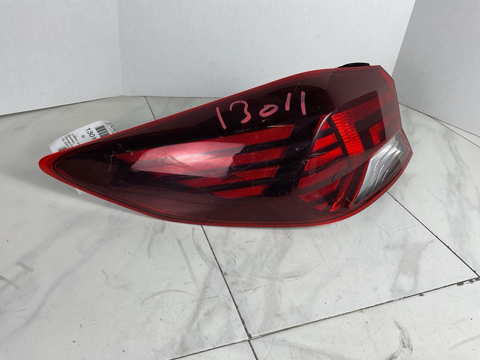 Tail Light Assembly HYUNDAI ELANTRA Left 19 200