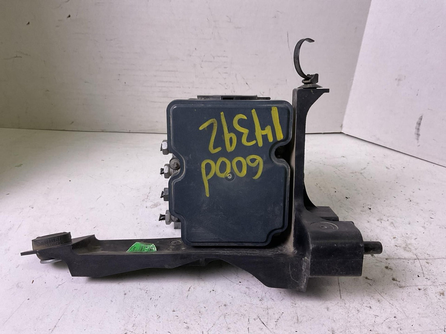 Anti-lock Brake Parts CHEVY CRUZE 184