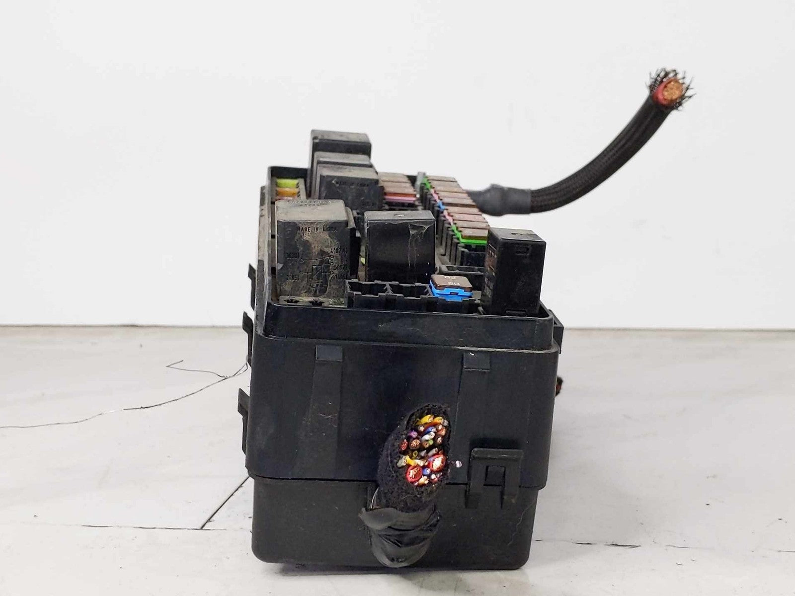 Cabin Fuse Box MASERATI GHIBLI 176