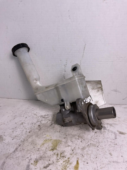 Master Cylinder NISSAN SENTRA 13 14 15 16 17 18 190