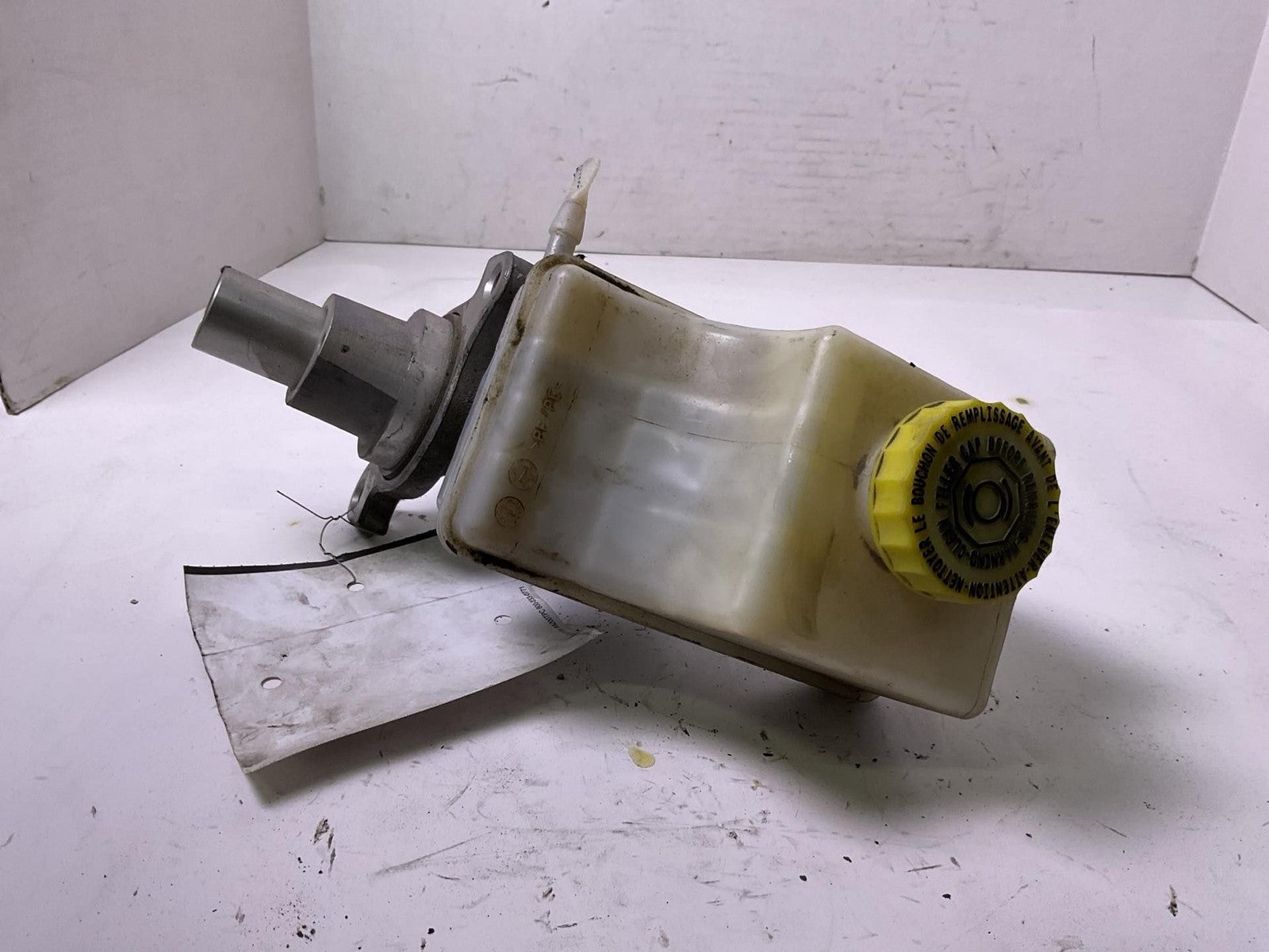 Master Cylinder DODGE CHALLENGER 08 09 10 11 12 13 14 15 16 17 18 19 20 21 22 232