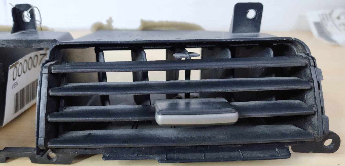 Air Cond./heater Vents HONDA ACCORD 082