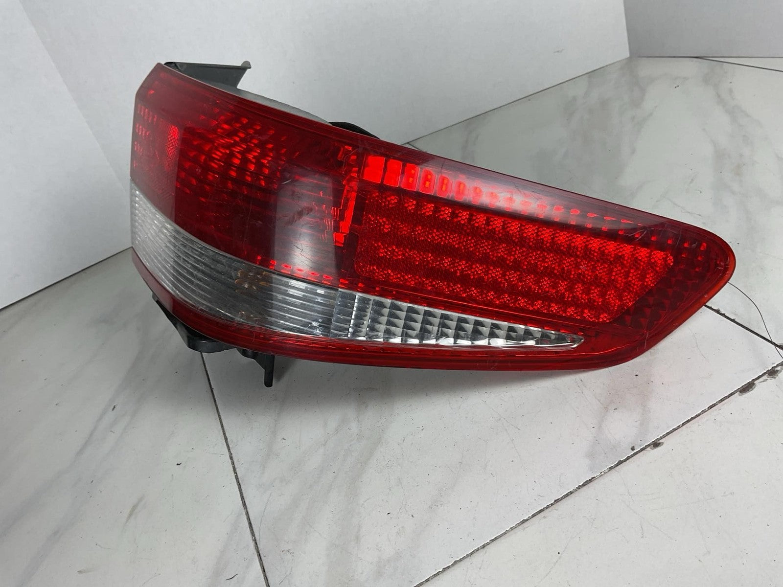 Tail Light Assembly HONDA ACCORD Right 03 04 051